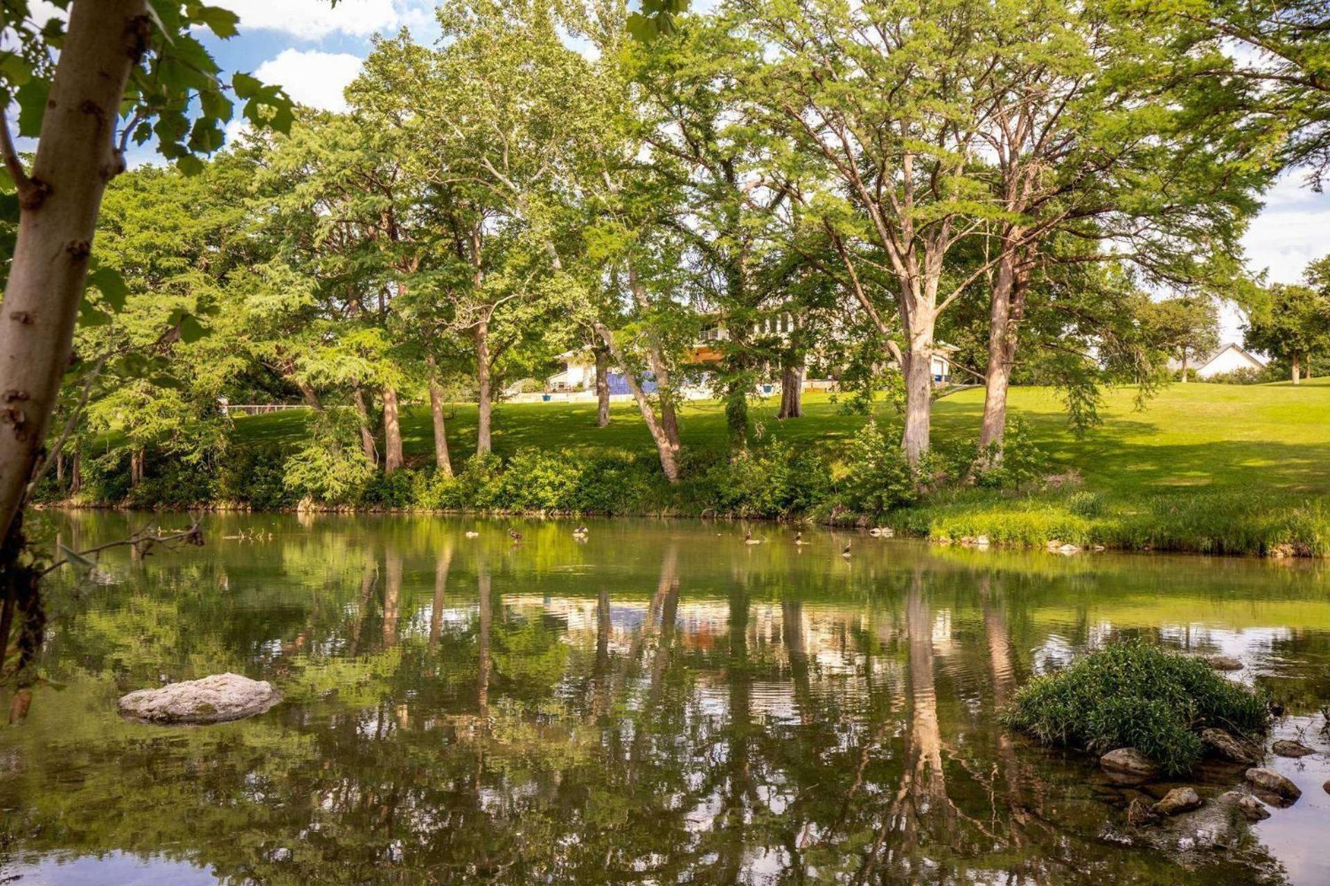 Unit 111 - The Cielo 1 Bed - Cation On The Guadalupe Villa New Braunfels Exterior photo